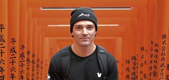 Dean Unglert Instagram pic