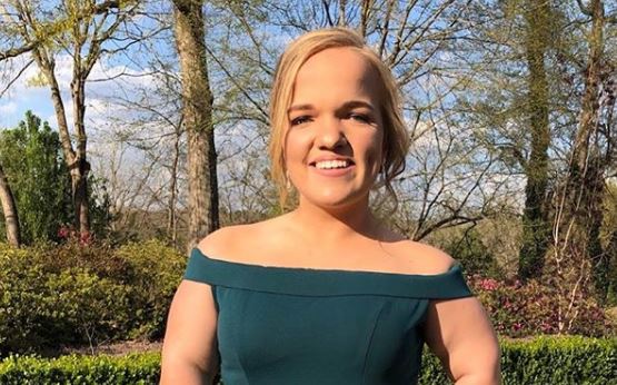 Elizabeth Johnston from Instagram