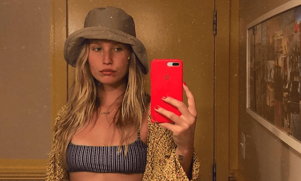Sailor Brinkley-Cook, Instagram