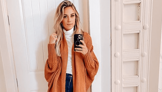 Jana Kramer, Instagram