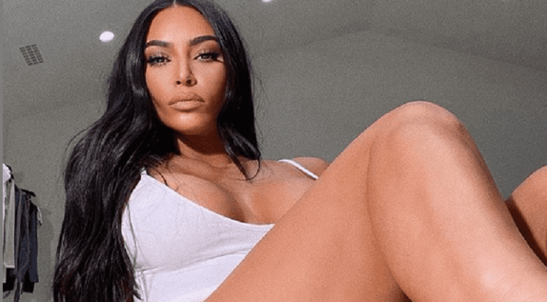 kim kardashian steamy instagram selfie