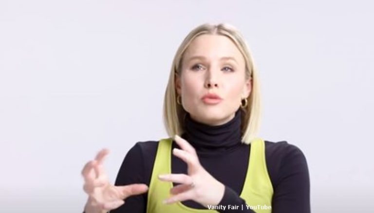 Kristen Bell pees in car
