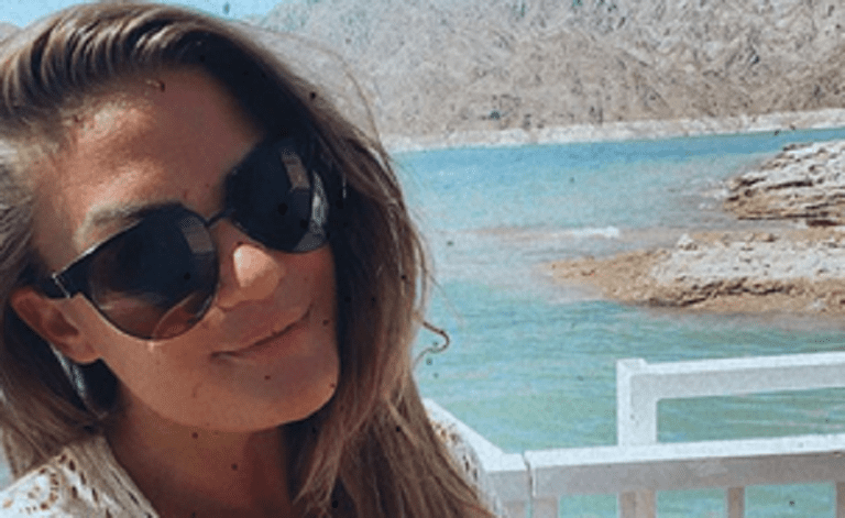 brittany cartwright instagram selfie