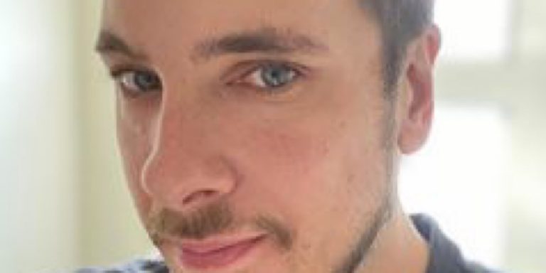 ’90 Day Fiance’ Spoilers: Did Colt Just Propose to Vanessa? Looks That Way!