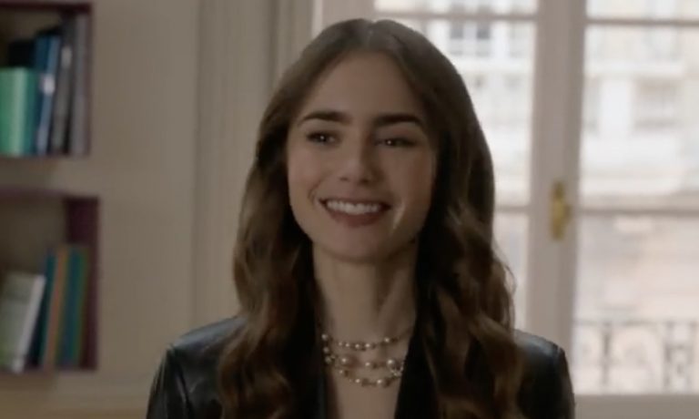 Emily In Paris, Netflix-https://www.instagram.com/p/CHBHM4onxqp/