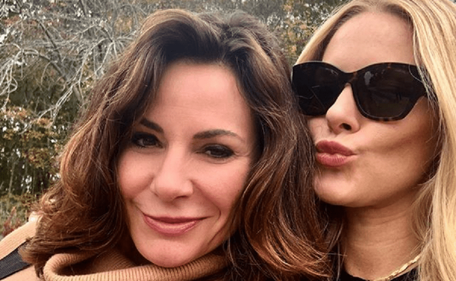 luann de lesseps & leah mcsweeney instagram selfie