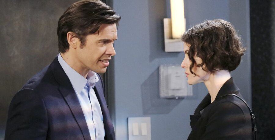 Xander Cook (Paul Telfer) -Sarah Horton (Linsey Godfrey) / NBC