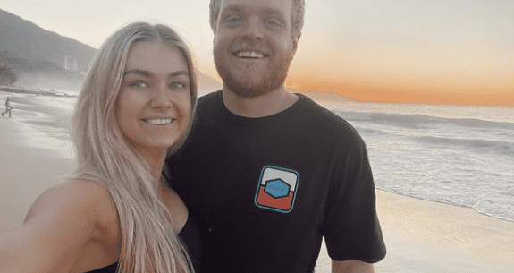 Lindsay Arnold from Instagram