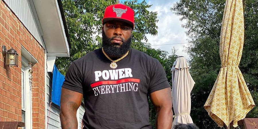 Seeking Sister Wife Credit: Jarod Clark IG