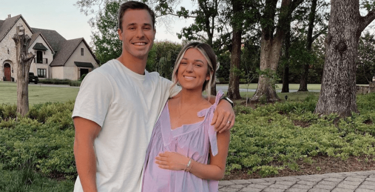 [Credit: Sadie Robertson/Instagram]