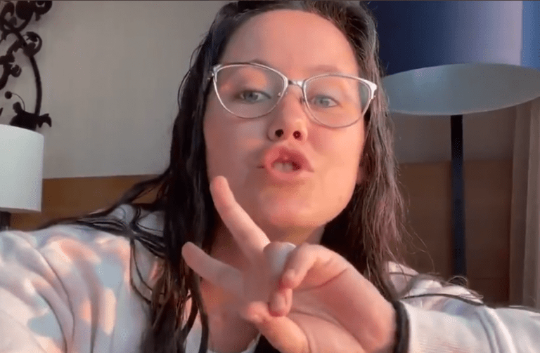 Jenelle Youtube Vlog Screenshot