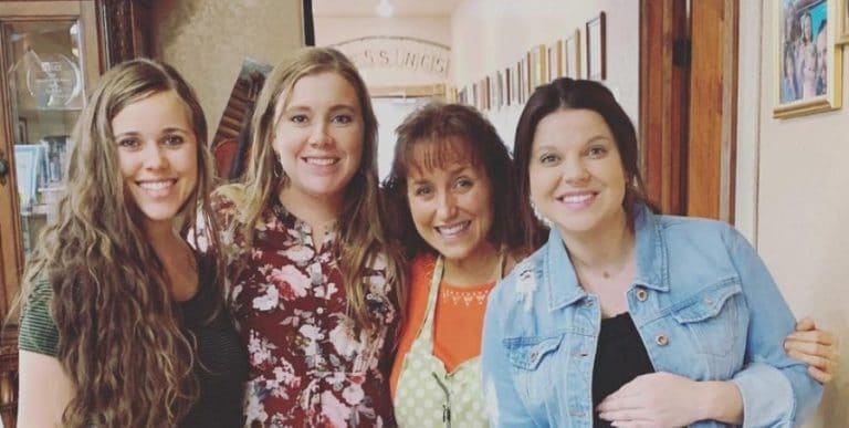 Anna Duggar Instagram (Duggar pregnant)