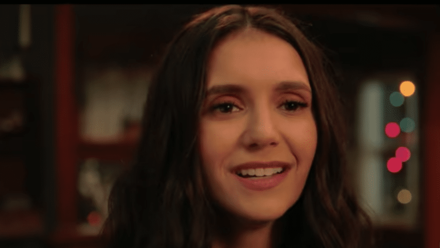 Netflix, Love Hard-https://www.youtube.com/watch?v=3boMRfx6cjE