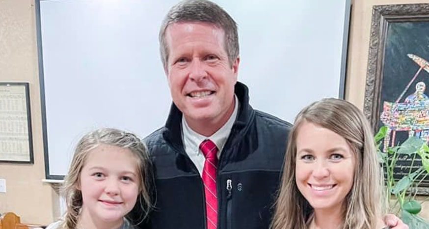 Duggar Family Official Facebook (KW Jim Bob Duggar)