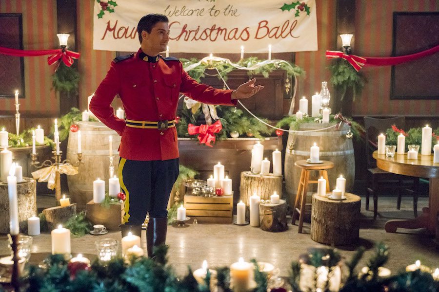 Photo: Daniel Lissing Credit: Copyright 2016 Crown Media United States LLC/Photographer: Ricardo Hubbs