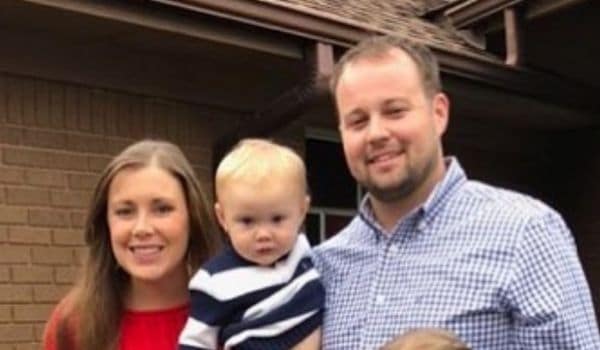 Anna Duggar Instagram, Josh Duggar