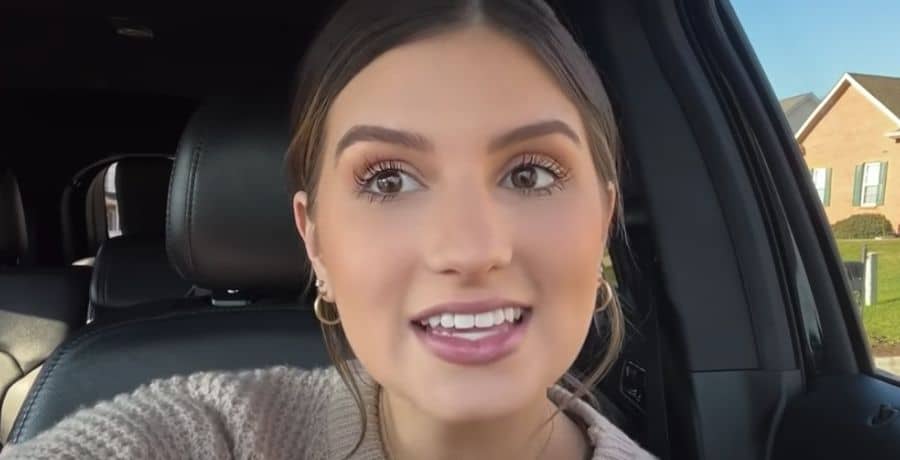 YouTube, Carlin Bates