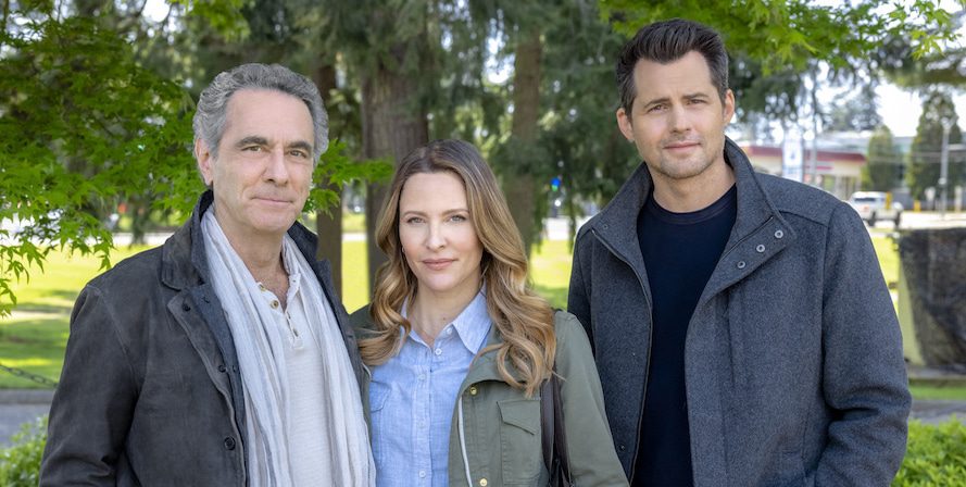 Hallmark Mystery 101-Photo: Robin Thomas, Jill Wagner, Kristoffer Polaha Credit: ©2021 Crown Media United States LLC/Photographer: Eike Schroter