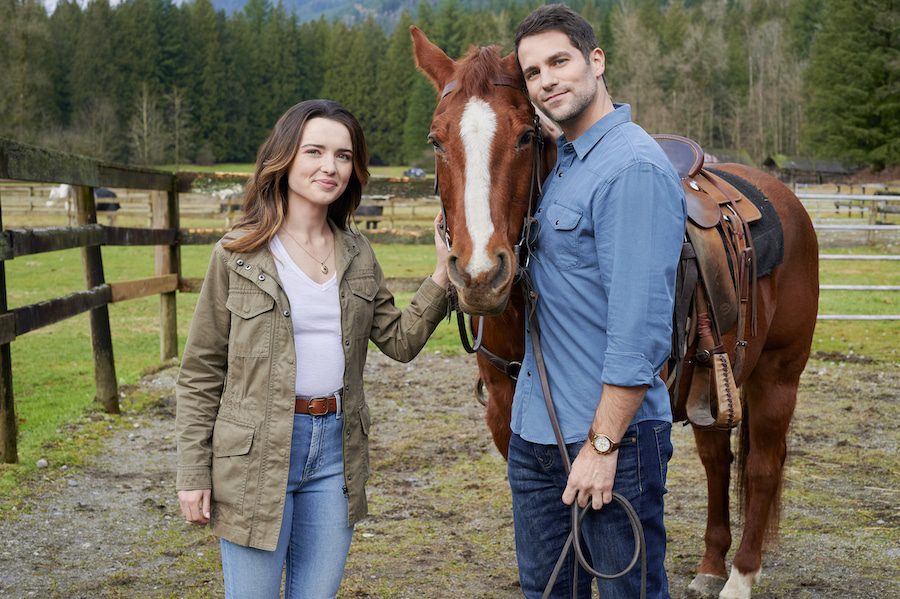 Photo: Philippa Northeast, Brant Daugherty Credit: ©2022 Crown Media United States LLC/Photographer: Kailey Schwerman