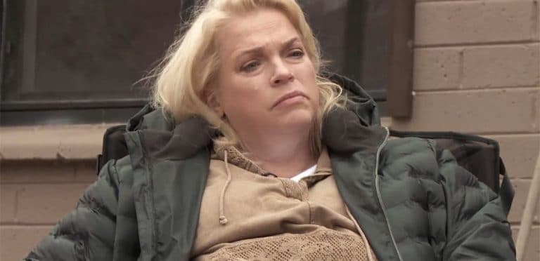 Janelle Brown Shows Off Huge Weightloss During Recent Trip