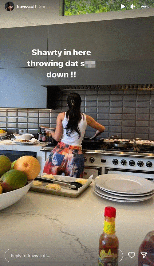 Rare Kylie Jenner Photo [Travis Scott | Instagram Stories]