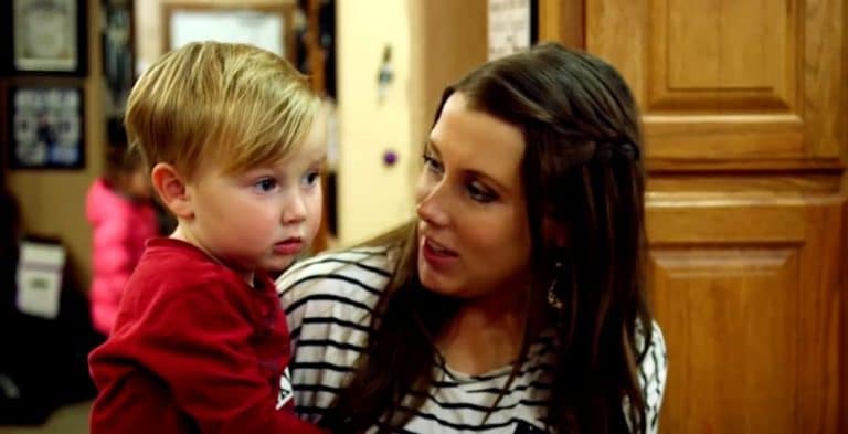 Anna Duggar, YouTube