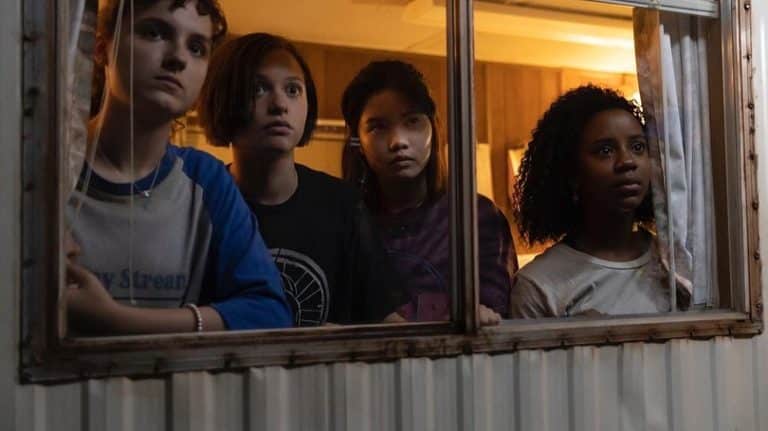 Paper Girls - Amazon Video - YouTube