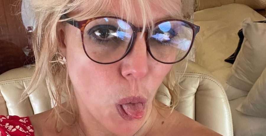 Britney Spears Private Jet Selfie [Britney Spears | Instagram]
