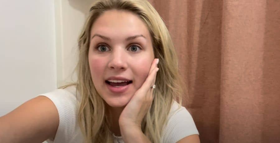 Katie Bates YouTube, Bringing Up Bates