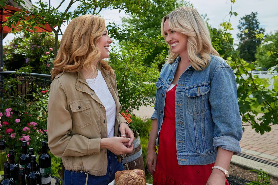 Hallmark Photo: Rachelle Lefevre, Helena Marie Credit: ©2022 Hallmark Media/Photographer: Johann Wall