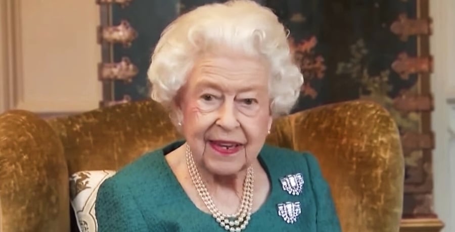 Queen Elizabeth-https://l.facebook.com/l.php?u=https%3A%2F%2Fwww.youtube.com%2Fwatch%3Fv%3DfwROn08WGvk%26fbclid%3DIwAR3HQ425zziB3oVlpd7oFrRv1LD0pb6eVuS8K7aSryaQb79Szx9qG3V0phQ&h=AT38Err1HFPE8Z8txL7GgV7MGCgT-D15U-PyIix5K2iF3_5Jt1ky4j6QBFI1vZJyluzlG0Hdab1b8leskrgjoxx4H8YgPcyXfcOPT-rsl4-JVe3DhhQZh0_ot3ec1eARCT09MPI0