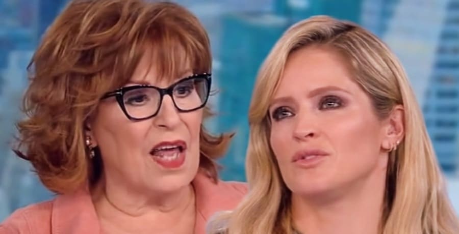 Sara Haines - Joy Behar - Youtube