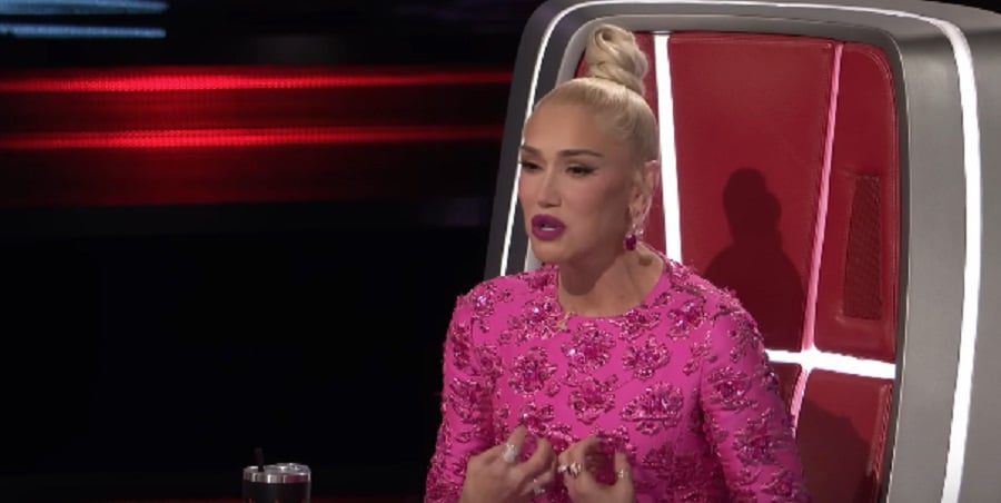 Gwen Stefani Wears Pink Dress [The Voice | YouTube]