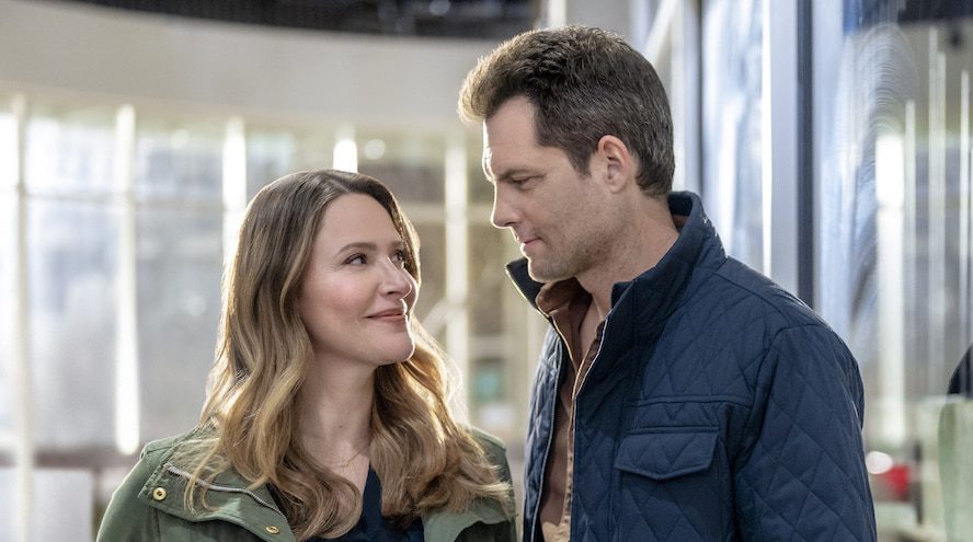 Photo: Jill Wagner, Kristoffer Polaha Credit: ©2021 Crown Media United States LLC/Photographer: Kailey Schwerman