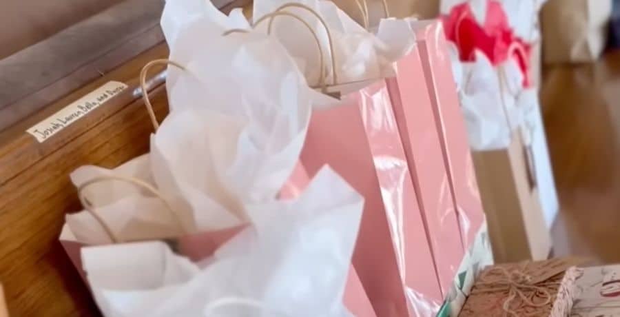 Duggars Gone Wild YouTube - Josiah and Lauren Duggar's baby name