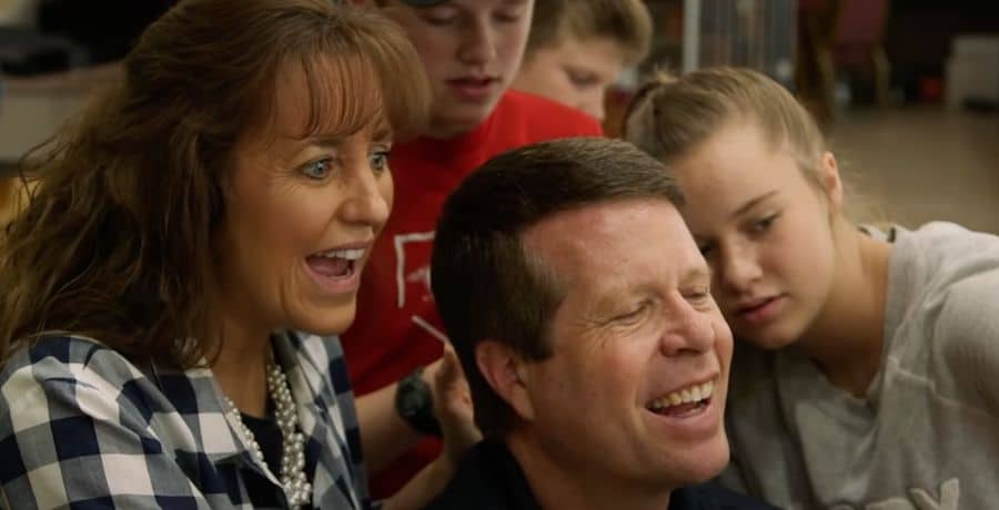 Jim Bob and Michelle Duggar - YouTube
