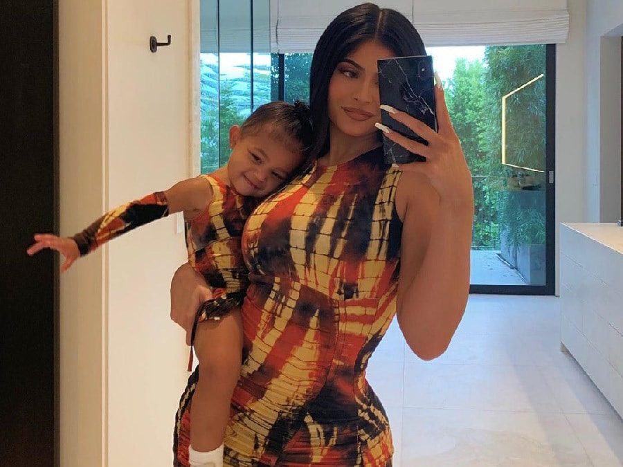 Kylie Jenner & Stormie Wear Tie-Dye Outfits [Kylie Jenner | Instagram]