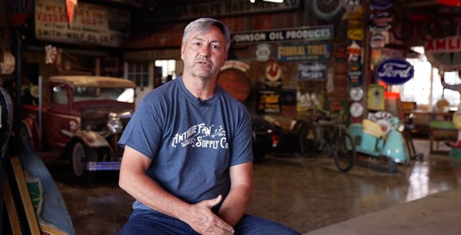 Robbie Wolfe YouTube