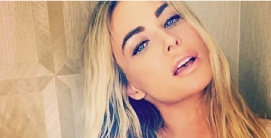 Carmen Electra Licks Lips [Carmen Electra | Instagram]