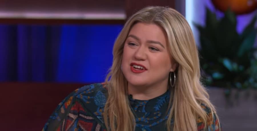 Kelly Clarkson Hosts Randy Jackson [The Kelly Clarkson Show | YouTube]