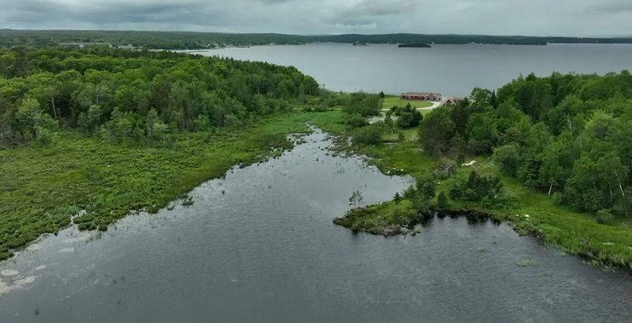 The Curse of Oak Island - Lot 5 / YouTube