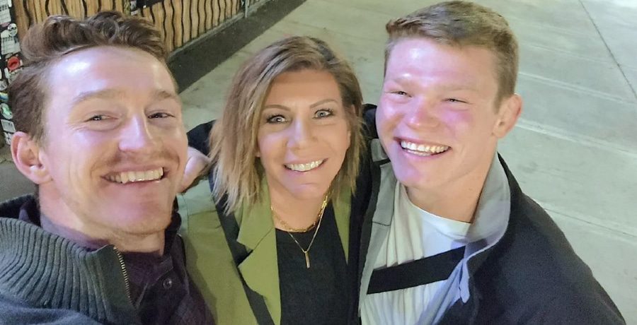 Meri Brown Hunter Brown Logan Brown Instagram