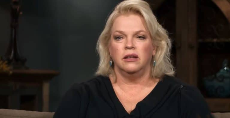 Janelle Brown - Sister Wives