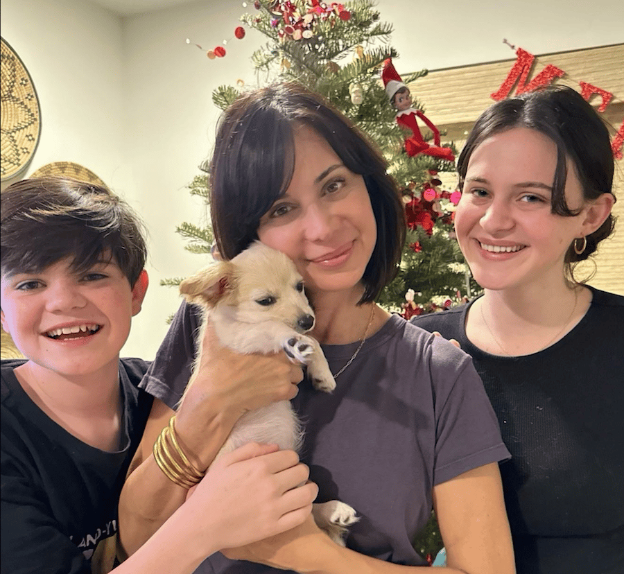 Hallmark's Catherine Bell and her pet rescue-https://www.instagram.com/p/CnLcLgbrawr/