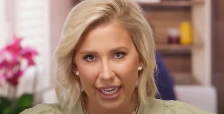 Savannah Chrisley - Youtube