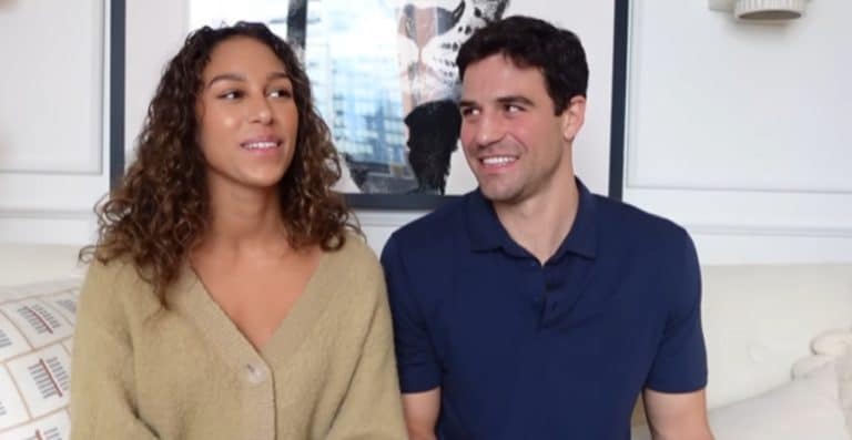 Joe Amabile, Serena Pitt, YouTube, BIP