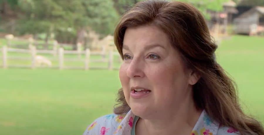 Kelly Jo Bates - Bringing Up Bates - YouTube