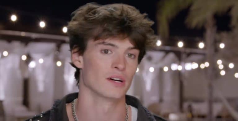 Gabriel Jayne/YouTube