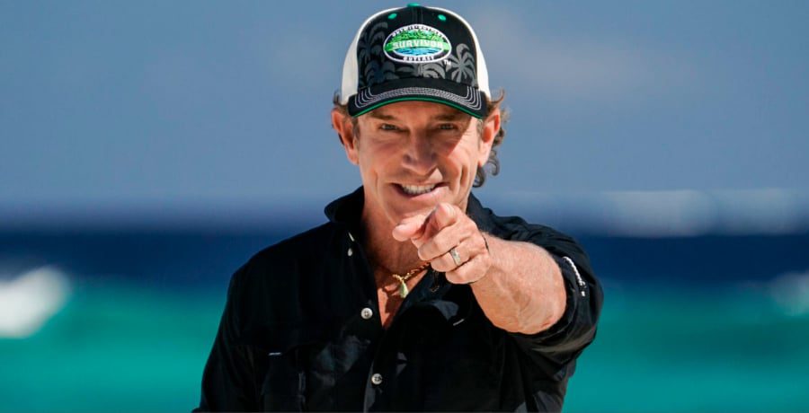 survivor jeff probst pointing