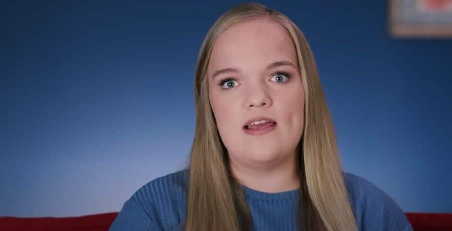 Elizabeth Johnston - 7 Little Johnstons - YouTube